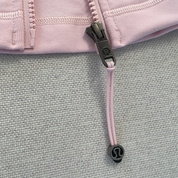 Lululemon size 4 define jacket Flush pink - Picture 4 of 13